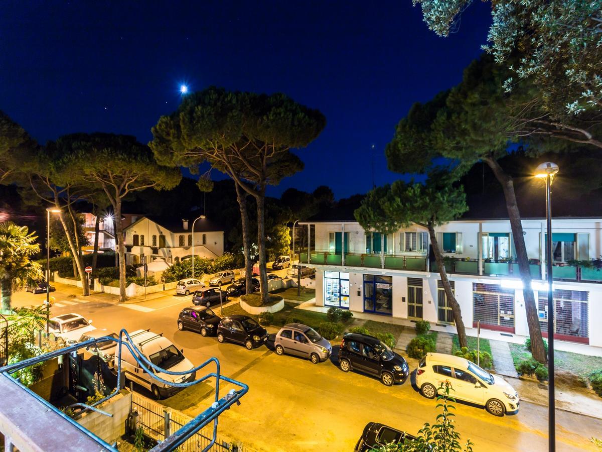 B&B Foscolo Llido Degli Estensi Eksteriør billede